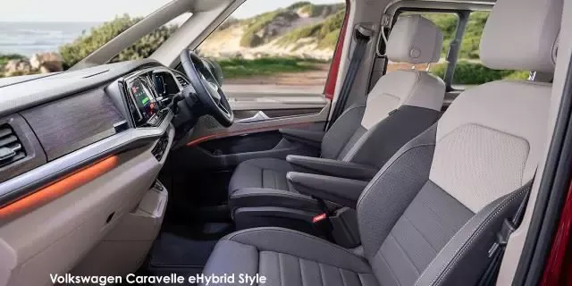 Vehicle Image for 8/10for Volkswagen Caravelle 1.5TSI eHybrid Style 4Motion