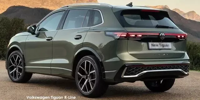 Vehicle Image for 2/10for Volkswagen Tiguan 2.0TSI R-Line 4Motion