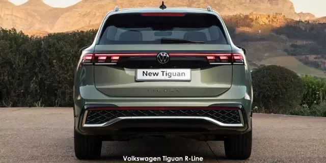 Vehicle Image for 4/10for Volkswagen Tiguan 2.0TSI R-Line 4Motion